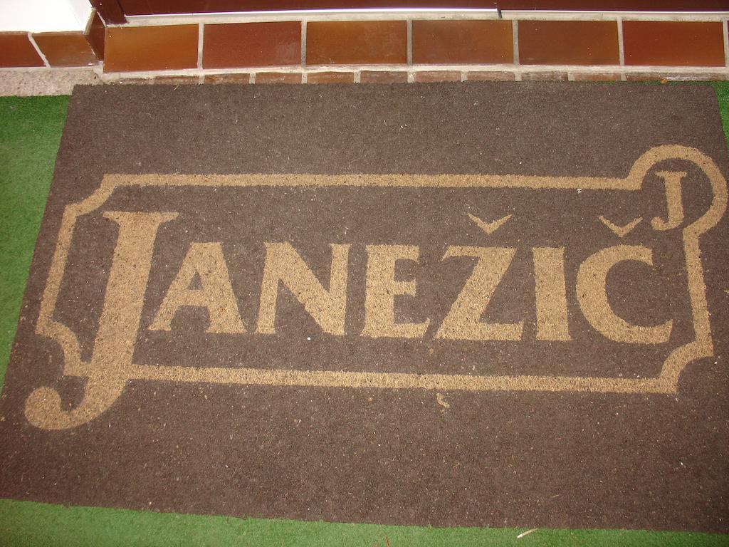 B&B Janezic Ljubljana Ngoại thất bức ảnh